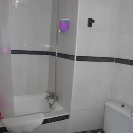 Nuevo Pino 2* Seville